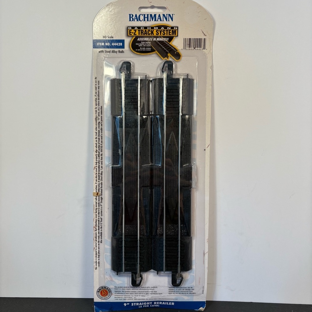 Bachmann E-Z Track System 9" Straight Rerailer Track 2 in Card Model Trains